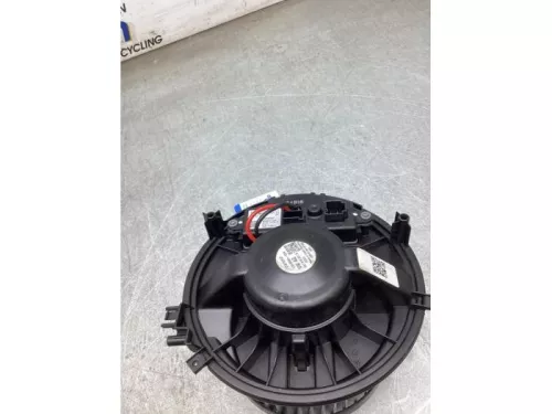 Kachel Ventilatiemotor-8270114 (22412525)