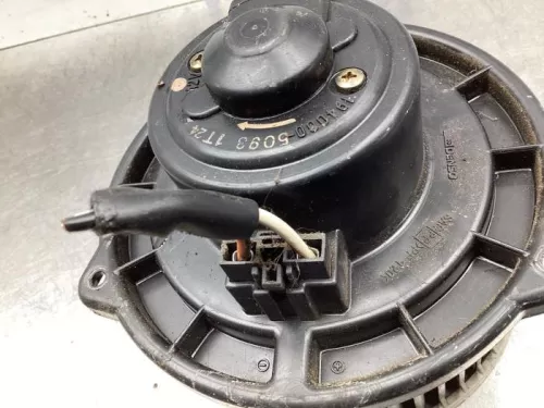 Kachel Ventilatiemotor-8038670 (18655276)