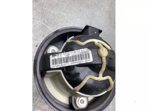 Kachel Ventilatiemotor-7916586 (21950266)
