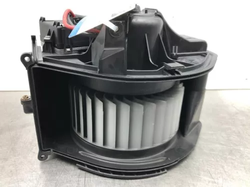 Kachel Ventilatiemotor-7577092 (16641314)