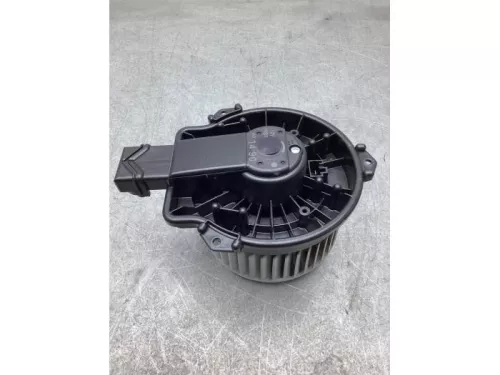 Kachel Ventilatiemotor-7916698 (19206668)