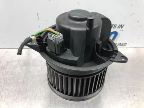 Kachel Ventilatiemotor-7613543 (16569664)