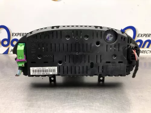 Kilometerteller KM-8254207 (21581117)