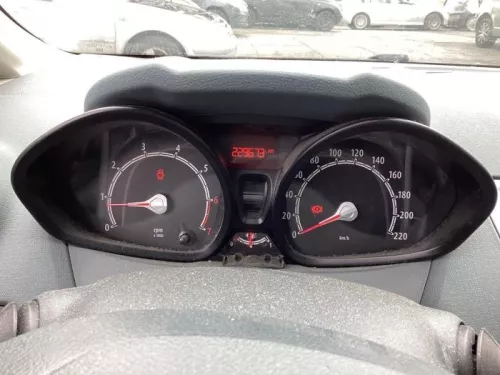 Kilometerteller KM-8315909