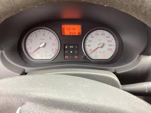 Kilometerteller KM-8244371