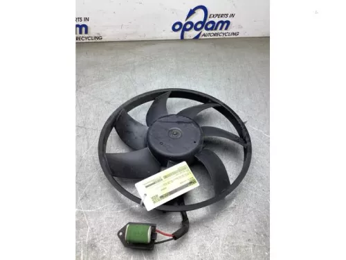 Koelvin-8277451