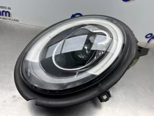 Koplamp links-8287203 (22080828)