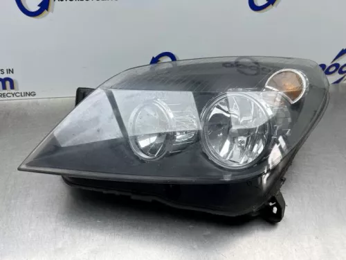 Koplamp links-8309135 (22404370)