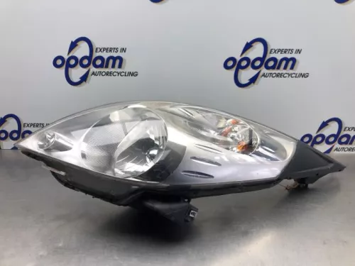 Koplamp links-8206281