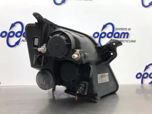 Koplamp links-8197084 (20849538)