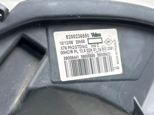 Koplamp links-8321842 (22603550)