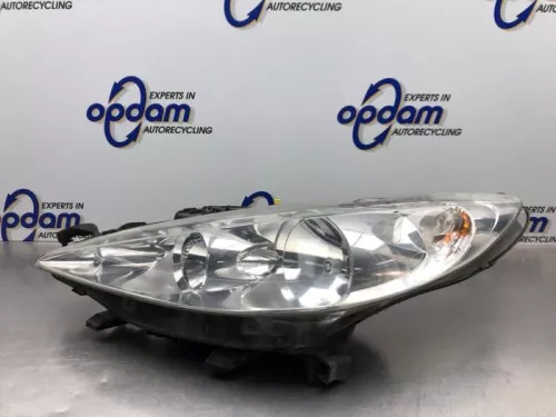 Koplamp links-8227198