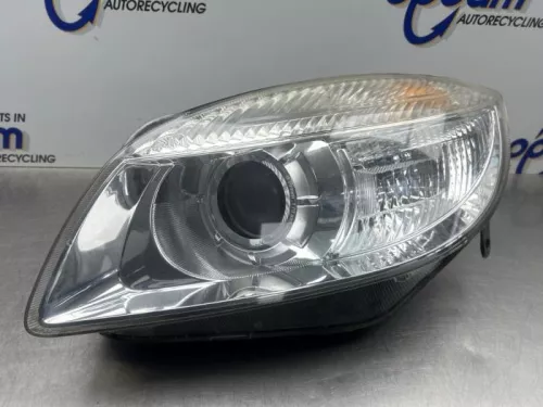 Koplamp links-8284172 (22034513)
