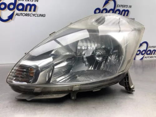 Koplamp links-8177417 (20535605)