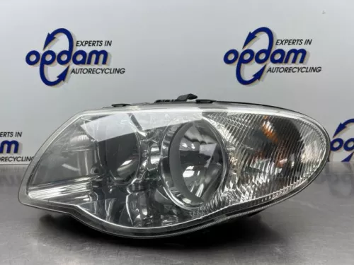 Koplamp links-8254462