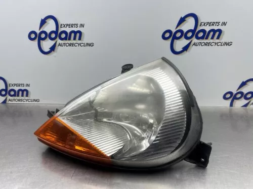 Koplamp links-8285674 (22043950)
