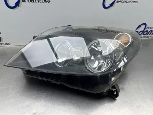 Koplamp links-8317997 (22625423)