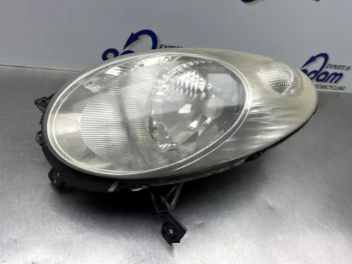 Koplamp links-8301353 (22300677)