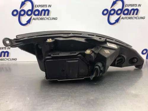 Koplamp links-8219117 (21075133)