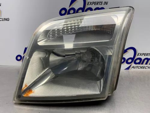 Koplamp links-8251862