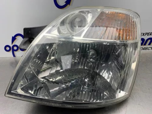 Koplamp links-8250345
