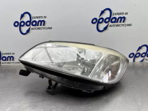 Koplamp links-8300257