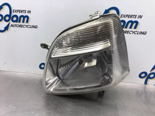 Koplamp links-8053425