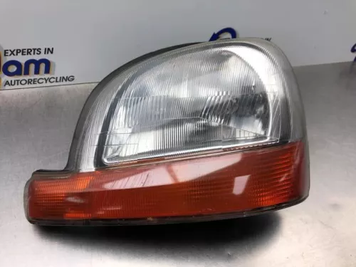 Koplamp links-8238583 (21334385)