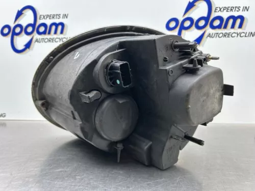 Koplamp links-8297811 (22393663)