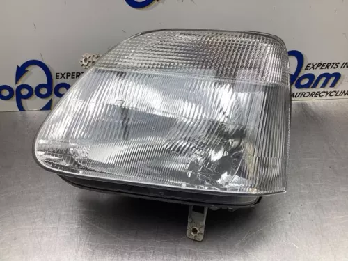 Koplamp links-8094993 (19409709)