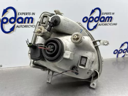 Koplamp links-8301311 (22364854)