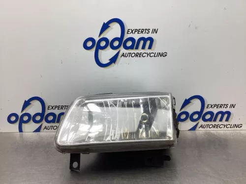 Koplamp links-8029176