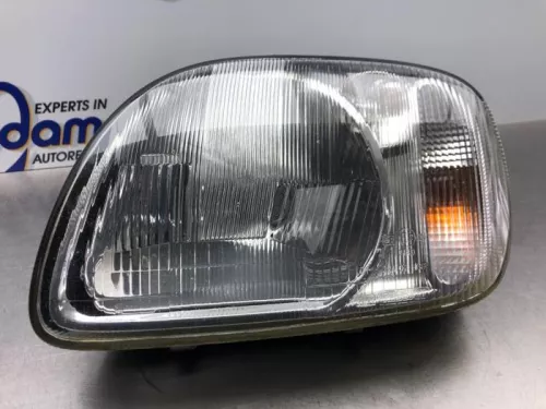 Koplamp links-8175810 (20529243)