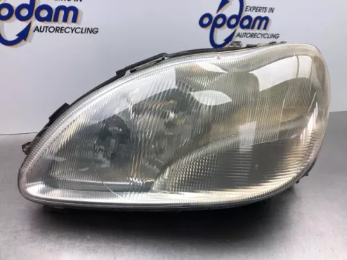 Koplamp links-8187136 (21051322)