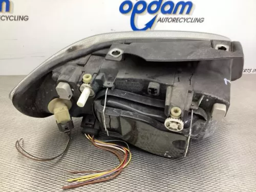 Koplamp links-7859407 (17184381)