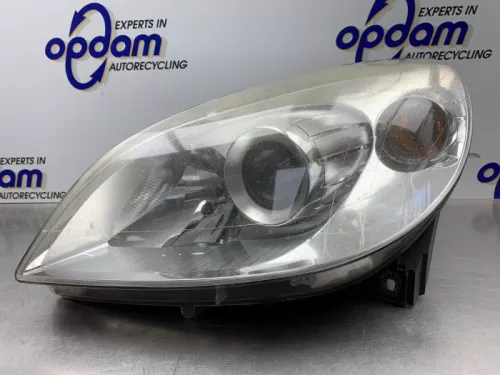 Koplamp links-8274093 (21878303)