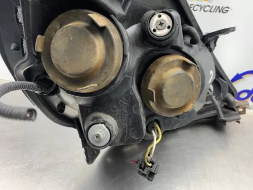 Koplamp links-8304971