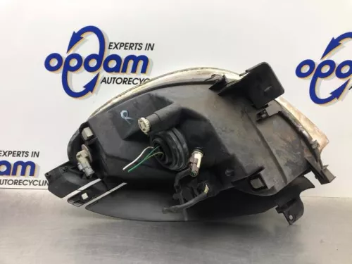 Koplamp rechts-8265227 (21747943)