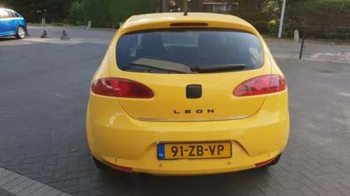 Achterbumper-7845970 (10375000)