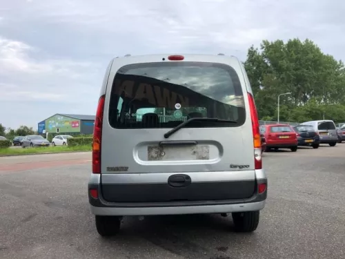 Achterbumper-8203656 (21063004)