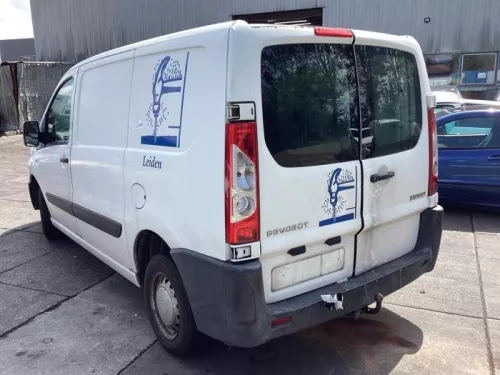 Achterbumper-8202617