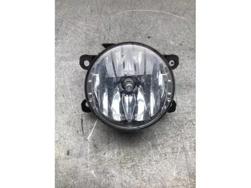 Mistlamp rechts-voor-8276199 (21964617)