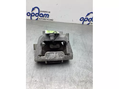 Motorsteun-8257224 (22559801)