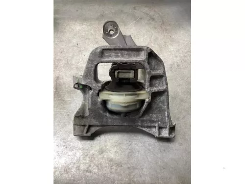 Motorsteun-8115877