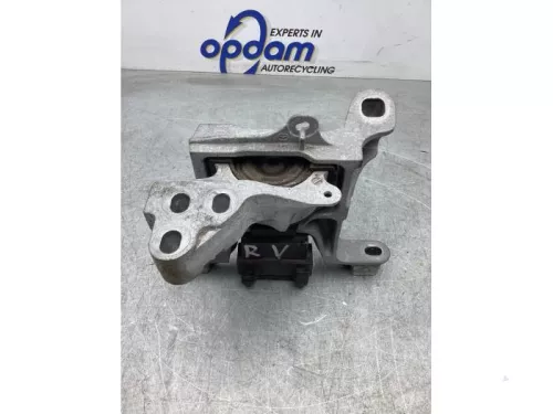 Motorsteun-7591330