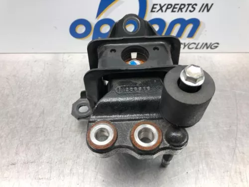Motorsteun-6923503 (17097281)