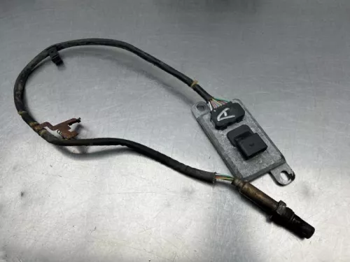 Nox sensor-8289758 (22114676)