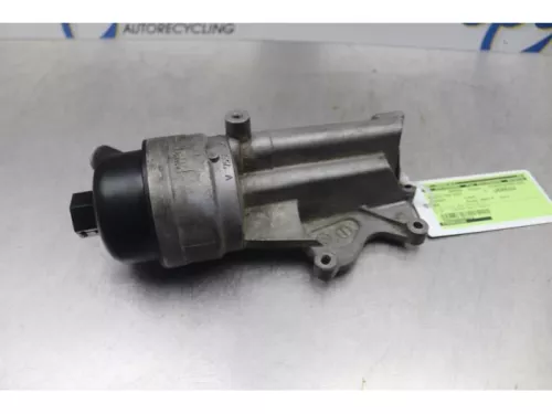 Oliefilterhuis-7588098