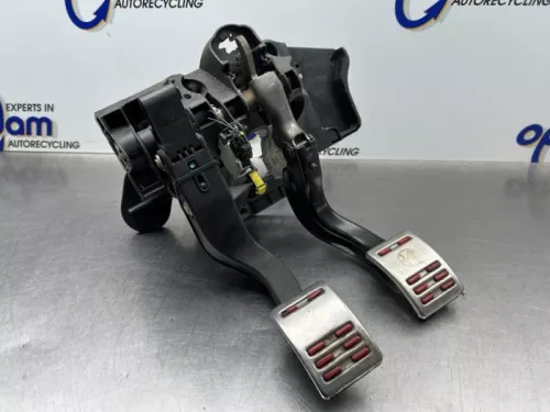 Pedalen Set-8167482 (21713556)