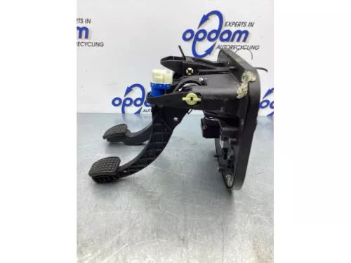 Pedalen Set-7863632 (17247711)